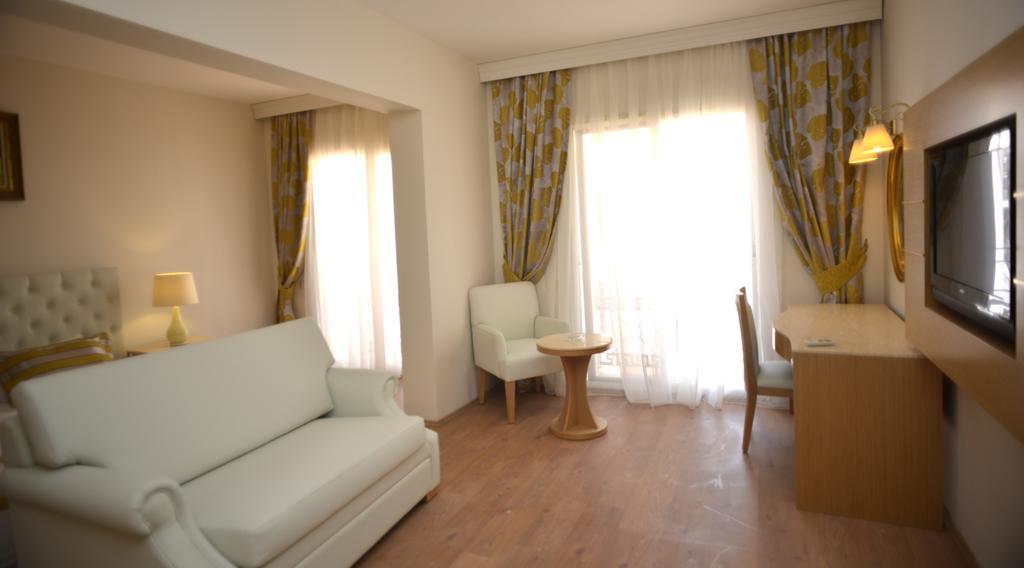 Ladonia Hotels Del Mare (Adults Only) Гумбет Экстерьер фото